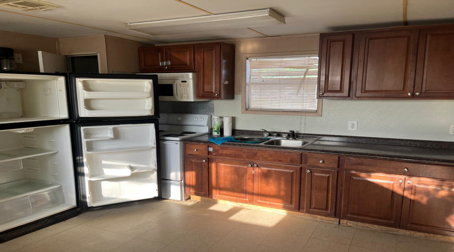 184 Los Minerales, Laredo, Texas 78045-6201, ,Land,For Sale,184 Los Minerales,20253654