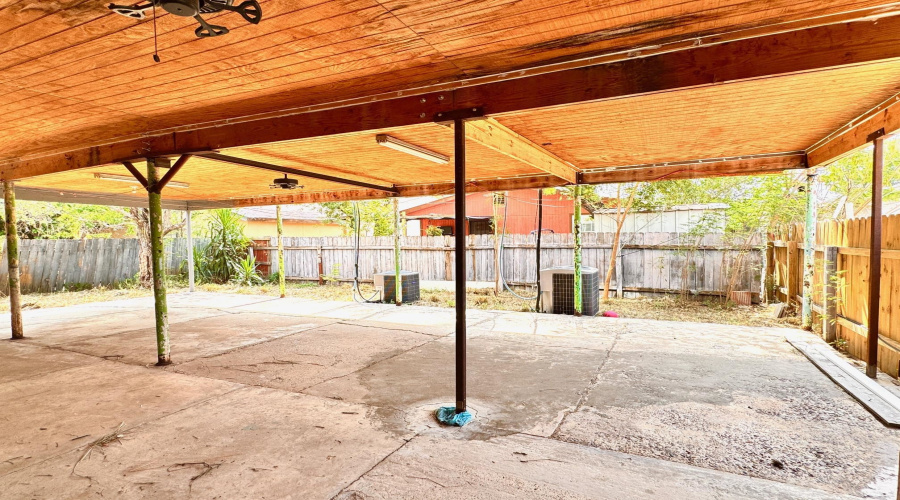 5116 Haynes Ave, LAREDO, Texas 78041, ,Multi-family,For Sale,5116 Haynes Ave,20264213