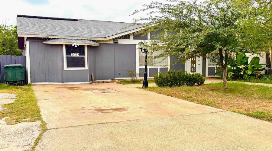5116 Haynes Ave, LAREDO, Texas 78041, ,Multi-family,For Sale,5116 Haynes Ave,20264213