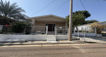 207 Victoria St, Laredo, Texas 78040, 4 Bedrooms Bedrooms, 7 Rooms Rooms,2 BathroomsBathrooms,Residential,For Sale,207 Victoria St,20264214 207 Victoria St, Laredo, Texas 78040, 4 Bedrooms Bedrooms, 7 Rooms Rooms,2 BathroomsBathrooms,Residential,For Sale,207 Victoria St,20264214