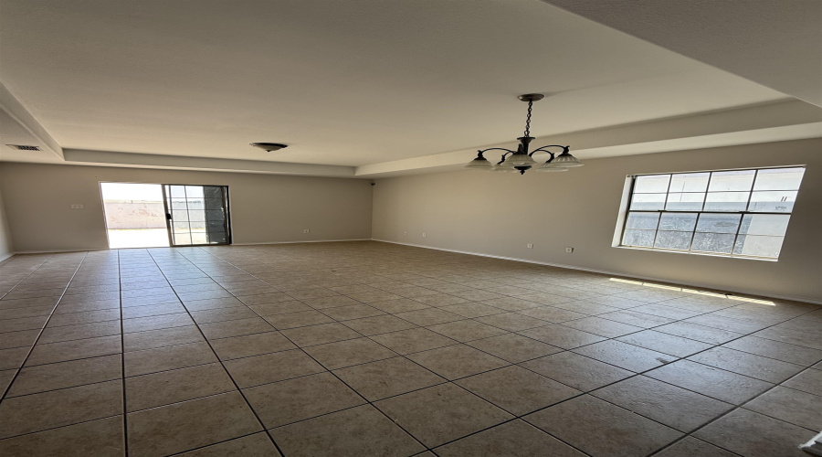227 Girasol Ct, Laredo, Texas 78043, 3 Bedrooms Bedrooms, 5 Rooms Rooms,2 BathroomsBathrooms,Residential,For Rent,227 Girasol Ct,20264217