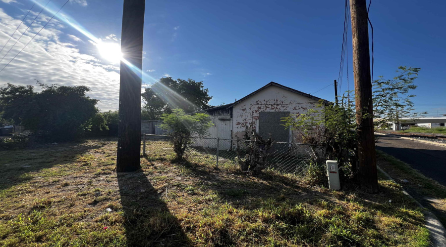 1819 Alamo St, Laredo, Texas 78040, ,Residential,For Sale,1819 Alamo St,20264219