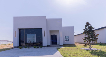 5008 Luna Grande Lp., Laredo, Texas 78046, 3 Bedrooms Bedrooms, 5 Rooms Rooms,2 BathroomsBathrooms,Residential,For Sale,5008 Luna Grande Lp.,20264220 5008 Luna Grande Lp., Laredo, Texas 78046, 3 Bedrooms Bedrooms, 5 Rooms Rooms,2 BathroomsBathrooms,Residential,For Sale,5008 Luna Grande Lp.,20264220