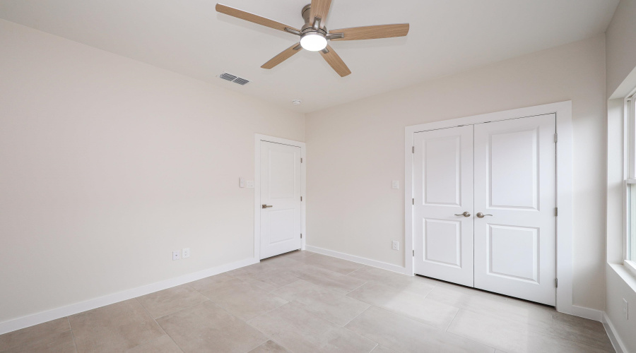 1706 Belgian Blue Lp., Laredo, Texas 78046, 4 Bedrooms Bedrooms, 6 Rooms Rooms,2 BathroomsBathrooms,Residential,For Sale,1706 Belgian Blue Lp.,20264221
