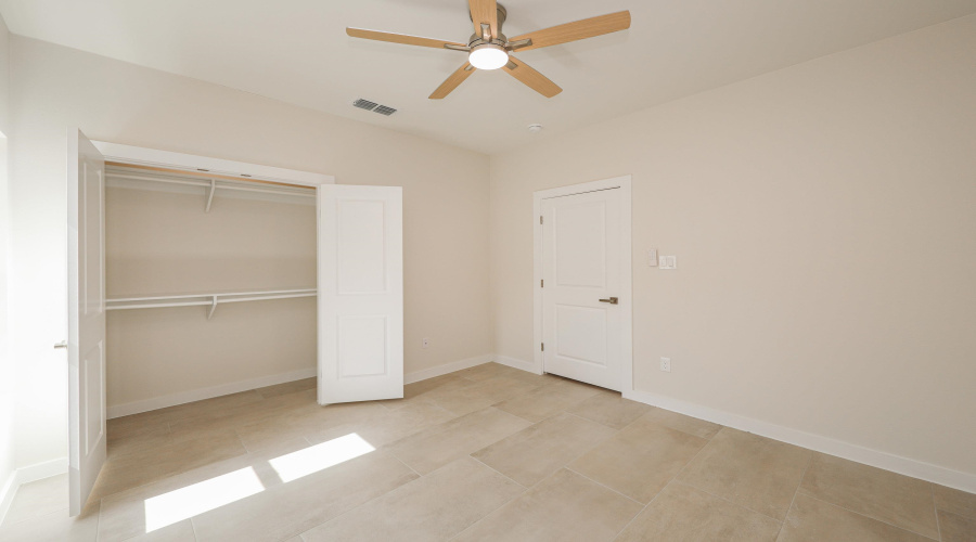 1706 Belgian Blue Lp., Laredo, Texas 78046, 4 Bedrooms Bedrooms, 6 Rooms Rooms,2 BathroomsBathrooms,Residential,For Sale,1706 Belgian Blue Lp.,20264221