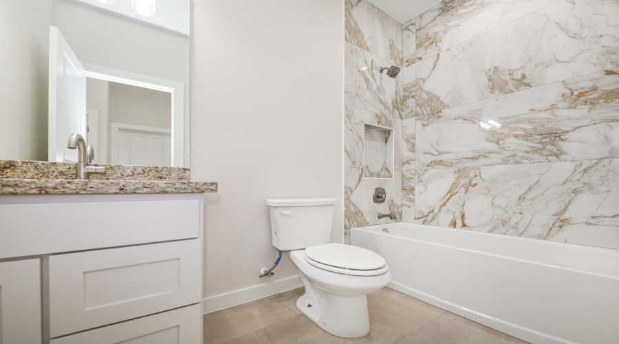 1706 Belgian Blue Lp., Laredo, Texas 78046, 4 Bedrooms Bedrooms, 6 Rooms Rooms,2 BathroomsBathrooms,Residential,For Sale,1706 Belgian Blue Lp.,20264221