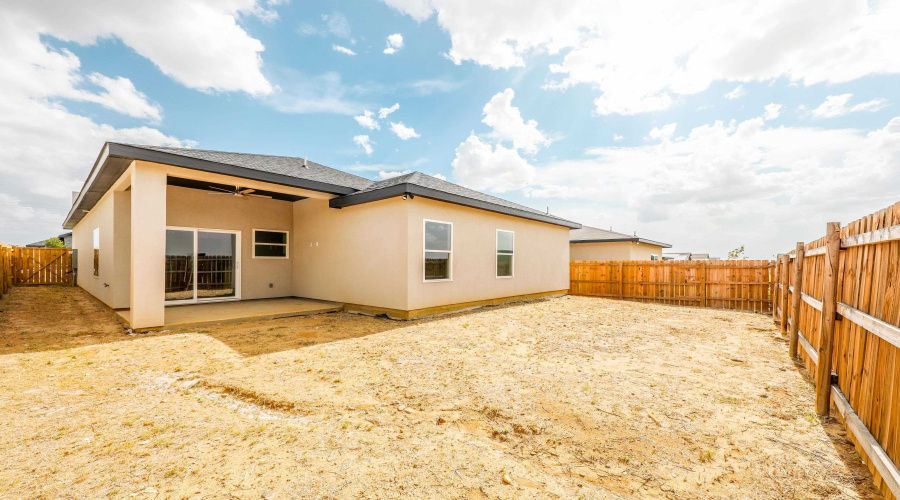 1706 Belgian Blue Lp., Laredo, Texas 78046, 4 Bedrooms Bedrooms, 6 Rooms Rooms,2 BathroomsBathrooms,Residential,For Sale,1706 Belgian Blue Lp.,20264221