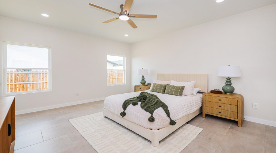1706 Belgian Blue Lp., Laredo, Texas 78046, 4 Bedrooms Bedrooms, 6 Rooms Rooms,2 BathroomsBathrooms,Residential,For Sale,1706 Belgian Blue Lp.,20264221