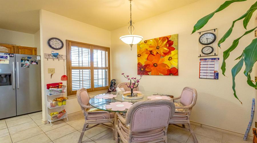 9811 Sterling St., Laredo, Texas 78045, 2 Bedrooms Bedrooms, 4 Rooms Rooms,2 BathroomsBathrooms,Residential,For Sale,9811 Sterling St.,20264222