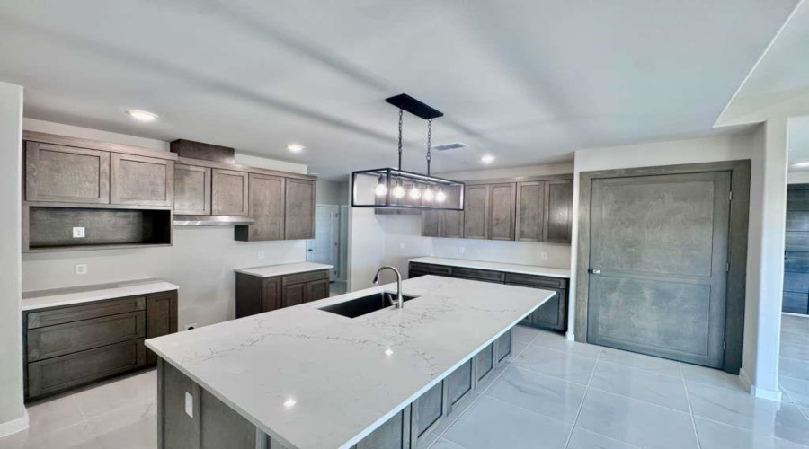 3416 S Texas Ave, Laredo, Texas 78046, 3 Bedrooms Bedrooms, 5 Rooms Rooms,2 BathroomsBathrooms,Residential,For Sale,3416 S Texas Ave,20264225
