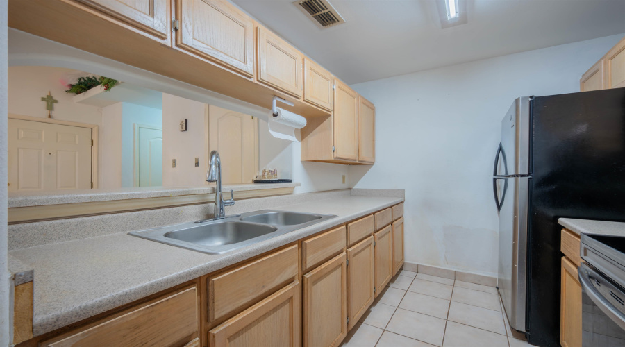 1752 Tiara Trl, Laredo, Texas 78045, 2 Bedrooms Bedrooms, 4 Rooms Rooms,2 BathroomsBathrooms,Residential,For Sale,1752 Tiara Trl,20264230