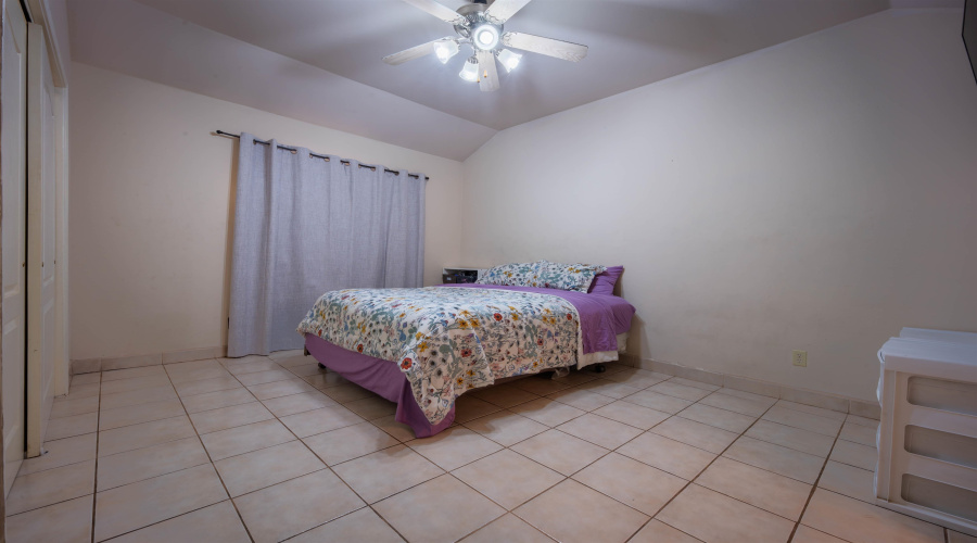 1752 Tiara Trl, Laredo, Texas 78045, 2 Bedrooms Bedrooms, 4 Rooms Rooms,2 BathroomsBathrooms,Residential,For Sale,1752 Tiara Trl,20264230