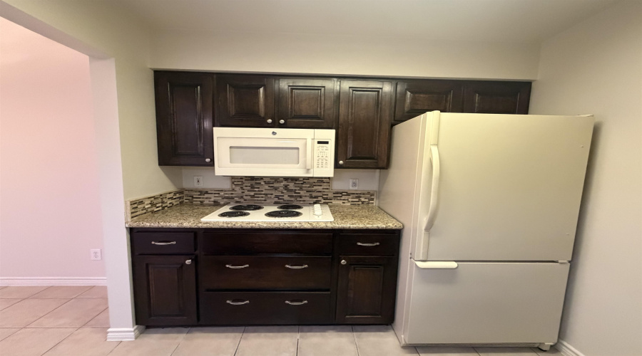 203 Martingale Ln, Laredo, Texas 78041, 1 Bedroom Bedrooms, 4 Rooms Rooms,2 BathroomsBathrooms,Residential,For Rent,203 Martingale Ln,20264232