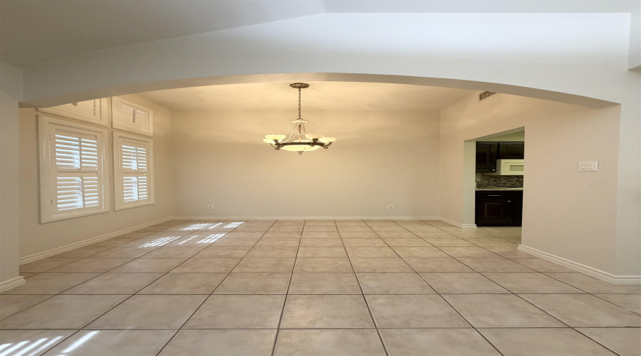 203 Martingale Ln, Laredo, Texas 78041, 1 Bedroom Bedrooms, 4 Rooms Rooms,2 BathroomsBathrooms,Residential,For Rent,203 Martingale Ln,20264232