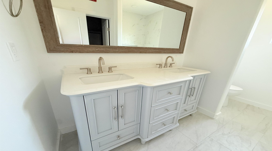 109 Lusitano Dr., LAREDO, Texas 78046, 3 Bedrooms Bedrooms, 5 Rooms Rooms,2 BathroomsBathrooms,Residential,For Sale,109 Lusitano Dr.,20264233