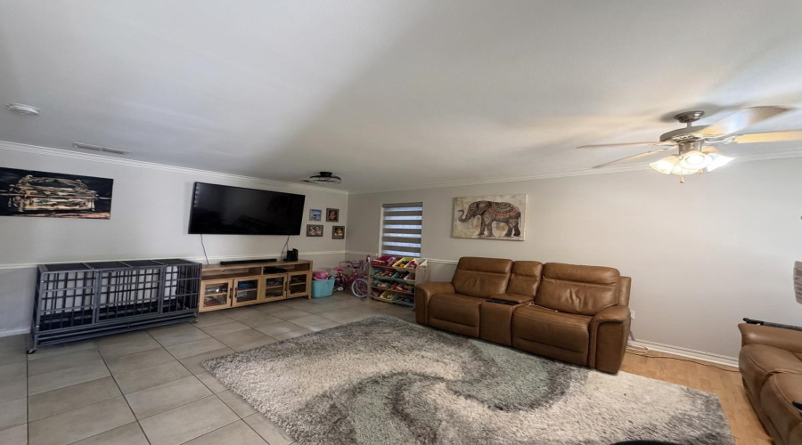 2815 Don Sergio Dr, Laredo, Texas 78045, 5 Bedrooms Bedrooms, 8 Rooms Rooms,2 BathroomsBathrooms,Residential,For Sale,2815 Don Sergio Dr,20264234