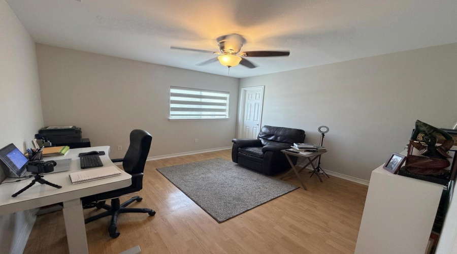 2815 Don Sergio Dr, Laredo, Texas 78045, 5 Bedrooms Bedrooms, 8 Rooms Rooms,2 BathroomsBathrooms,Residential,For Sale,2815 Don Sergio Dr,20264234