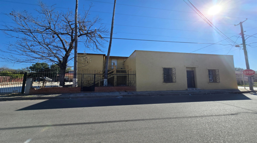 319 Hidalgo St, Laredo, Texas 78043-5141, ,Multi-family,For Sale,319 Hidalgo St,20264236