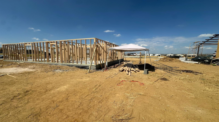5006 Trujillo St., LAREDO, Texas 78046, 3 Bedrooms Bedrooms, 4 Rooms Rooms,2 BathroomsBathrooms,Residential,For Sale,5006 Trujillo St.,20264235