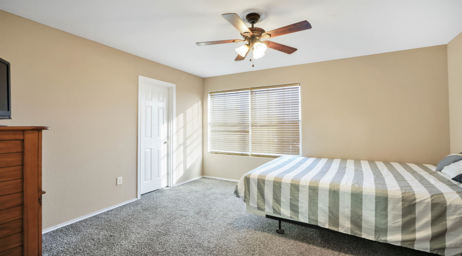 2122 Mallorca Dr, LAREDO, Texas 78046, 5 Bedrooms Bedrooms, 7 Rooms Rooms,3 BathroomsBathrooms,Residential,For Rent,2122 Mallorca Dr,20264239