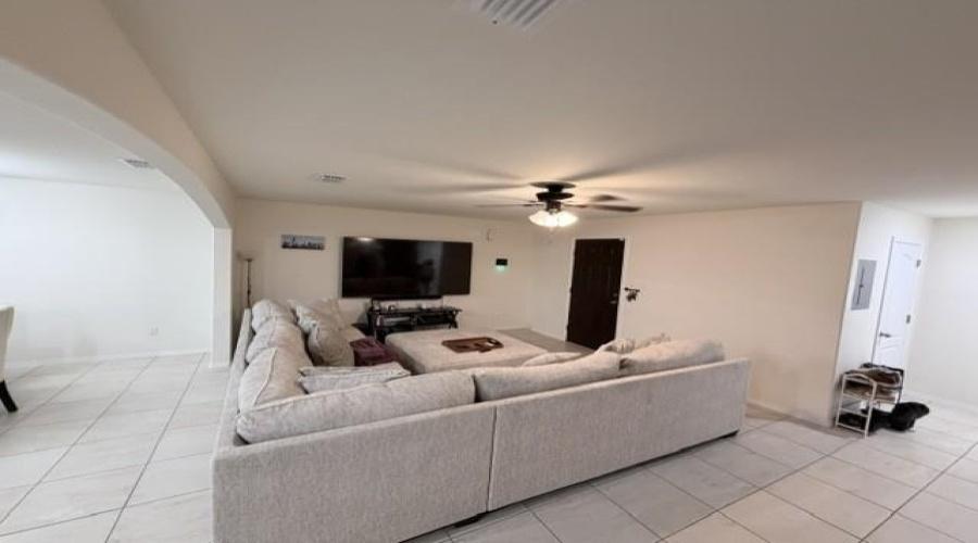 1311 Port Texas Dr., Laredo, Texas 78045, 3 Bedrooms Bedrooms, 3 Rooms Rooms,2 BathroomsBathrooms,Residential,For Sale,1311 Port Texas Dr.,20264240