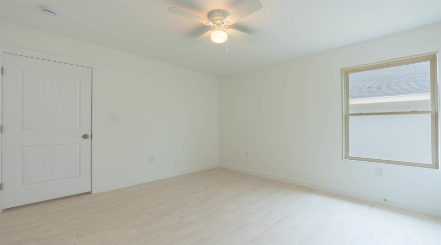 5706 Kylee Dr., Laredo, Texas 78043, 3 Bedrooms Bedrooms, 5 Rooms Rooms,2 BathroomsBathrooms,Residential,For Sale,5706 Kylee Dr.,20264243