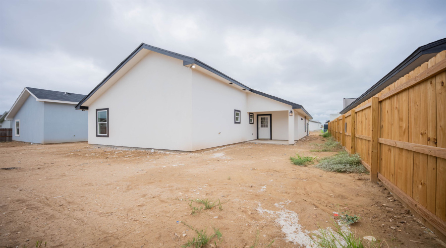5706 Kylee Dr., Laredo, Texas 78043, 3 Bedrooms Bedrooms, 5 Rooms Rooms,2 BathroomsBathrooms,Residential,For Sale,5706 Kylee Dr.,20264243