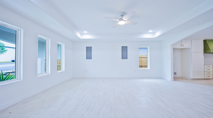 5706 Kylee Dr., Laredo, Texas 78043, 3 Bedrooms Bedrooms, 5 Rooms Rooms,2 BathroomsBathrooms,Residential,For Sale,5706 Kylee Dr.,20264243