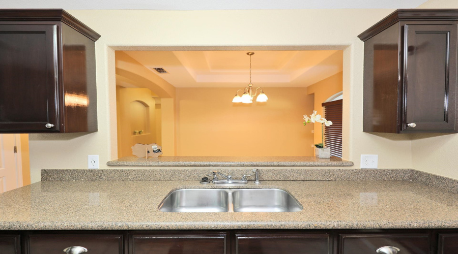 3915 Aidin St, Laredo, Texas 78045, 4 Bedrooms Bedrooms, 6 Rooms Rooms,2 BathroomsBathrooms,Residential,For Rent,3915 Aidin St,20264246