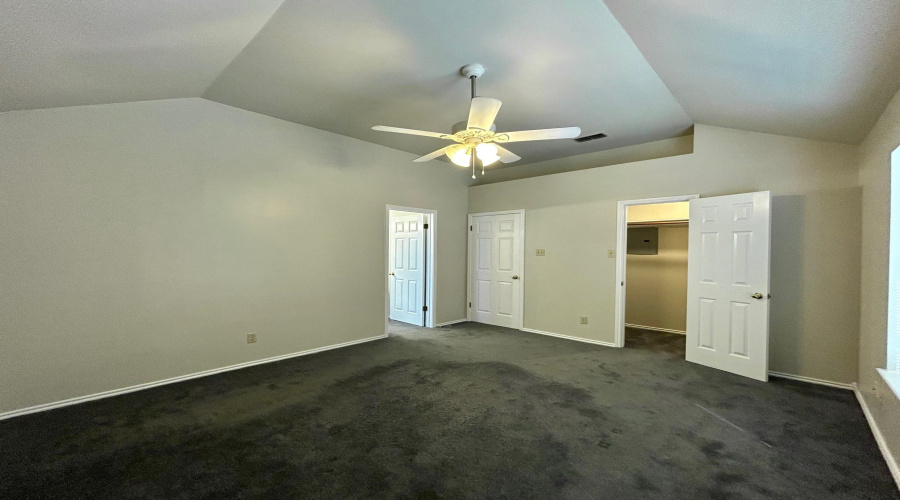 8701 Martinique Dr, Laredo, Texas 78045, 3 Bedrooms Bedrooms, 5 Rooms Rooms,2 BathroomsBathrooms,Residential,For Sale,8701 Martinique Dr,20264247