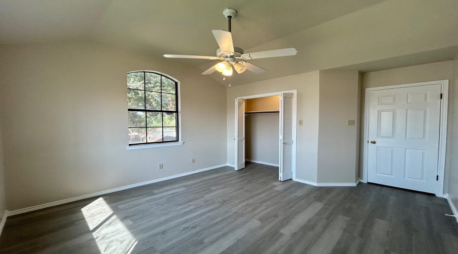 8701 Martinique Dr, Laredo, Texas 78045, 3 Bedrooms Bedrooms, 5 Rooms Rooms,2 BathroomsBathrooms,Residential,For Sale,8701 Martinique Dr,20264247
