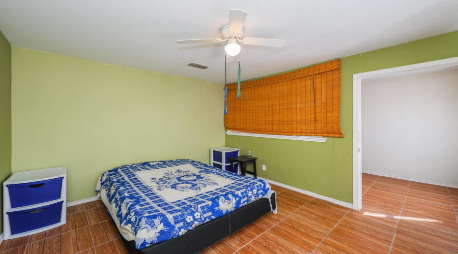 2426 Jean St, LAREDO, Texas 78046, 3 Bedrooms Bedrooms, 8 Rooms Rooms,2 BathroomsBathrooms,Residential,For Sale,2426 Jean St,20264251