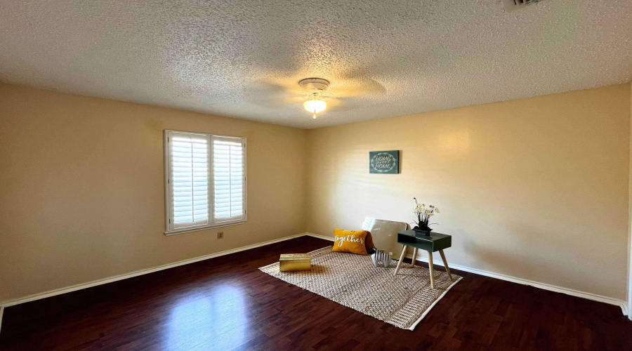 506 Shiloh Dr, LAREDO, Texas 78045, 3 Bedrooms Bedrooms, 5 Rooms Rooms,2 BathroomsBathrooms,Residential,For Sale,506 Shiloh Dr,20264253