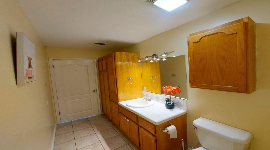 506 Shiloh Dr, LAREDO, Texas 78045, 3 Bedrooms Bedrooms, 5 Rooms Rooms,2 BathroomsBathrooms,Residential,For Sale,506 Shiloh Dr,20264253