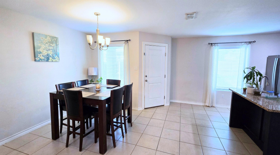 3721 Jesus Dimas, Laredo, Texas 78046, 3 Bedrooms Bedrooms, 5 Rooms Rooms,2 BathroomsBathrooms,Residential,For Sale,3721 Jesus Dimas,20264257