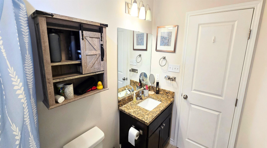 3721 Jesus Dimas, Laredo, Texas 78046, 3 Bedrooms Bedrooms, 5 Rooms Rooms,2 BathroomsBathrooms,Residential,For Sale,3721 Jesus Dimas,20264257