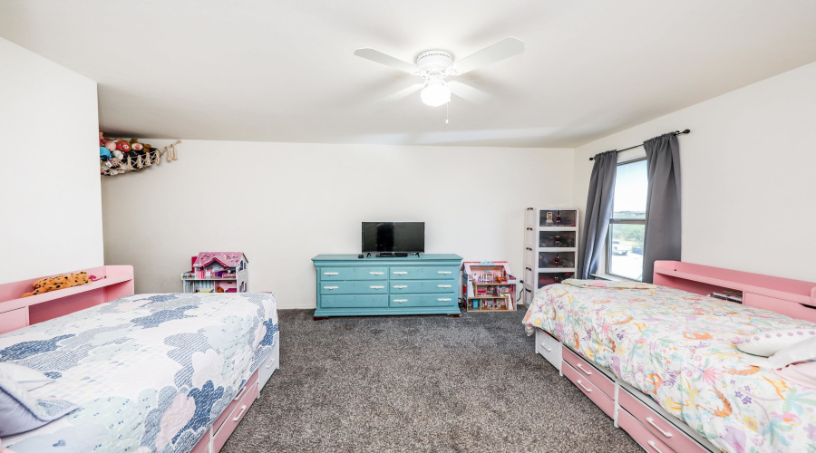 5531 Marble Falls St, Laredo, Texas 78046, 4 Bedrooms Bedrooms, 8 Rooms Rooms,2 BathroomsBathrooms,Residential,For Sale,5531 Marble Falls St,20264260