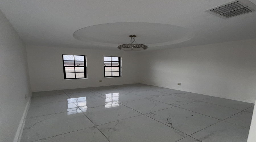 816 Witherspoon Lp, LAREDO, Texas 78046, 3 Bedrooms Bedrooms, 5 Rooms Rooms,2 BathroomsBathrooms,Residential,For Sale,816 Witherspoon Lp,20264266