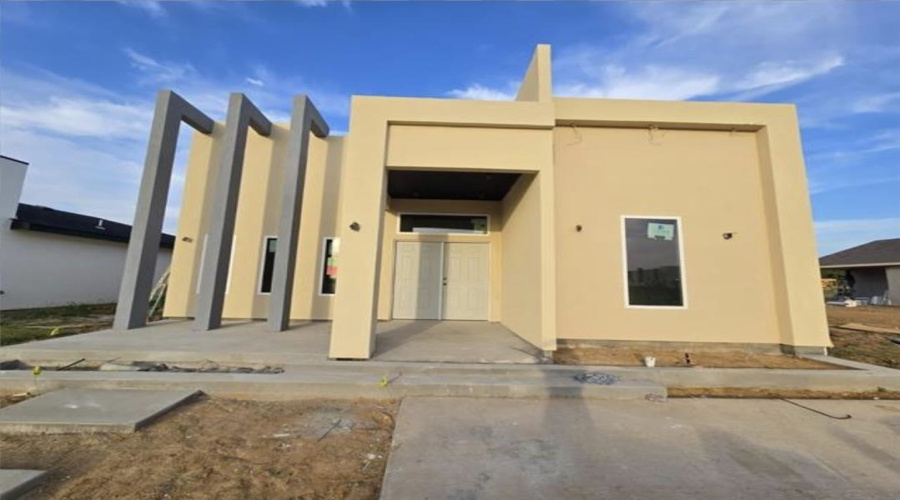 5057 Luna Grande Lp., Laredo, Texas 78046, 3 Bedrooms Bedrooms, 5 Rooms Rooms,2 BathroomsBathrooms,Residential,For Sale,5057 Luna Grande Lp.,20264267