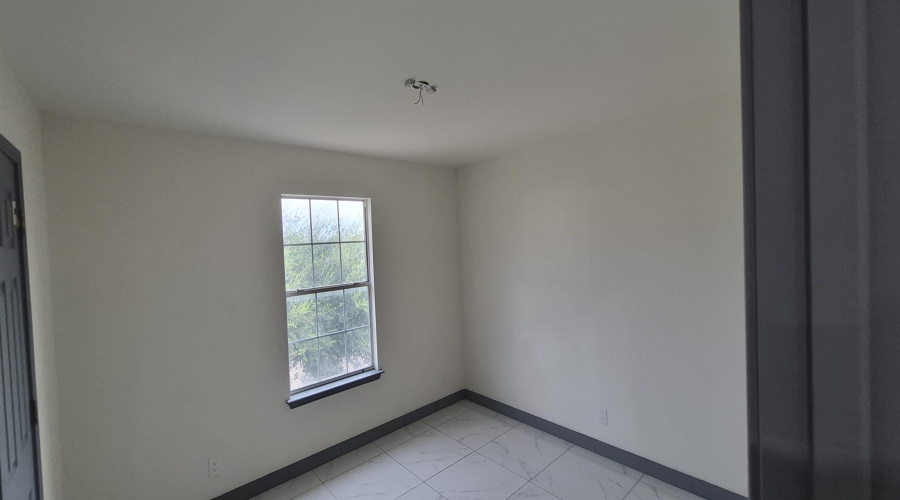2424 Alegria St, Laredo, Texas 78046, 4 Bedrooms Bedrooms, 6 Rooms Rooms,2 BathroomsBathrooms,Residential,For Sale,2424 Alegria St,20264268