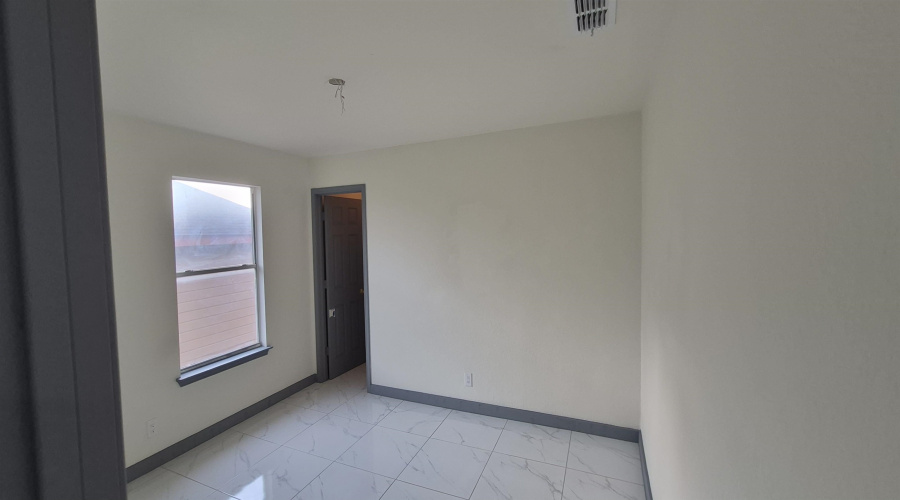2424 Alegria St, Laredo, Texas 78046, 4 Bedrooms Bedrooms, 6 Rooms Rooms,2 BathroomsBathrooms,Residential,For Sale,2424 Alegria St,20264268