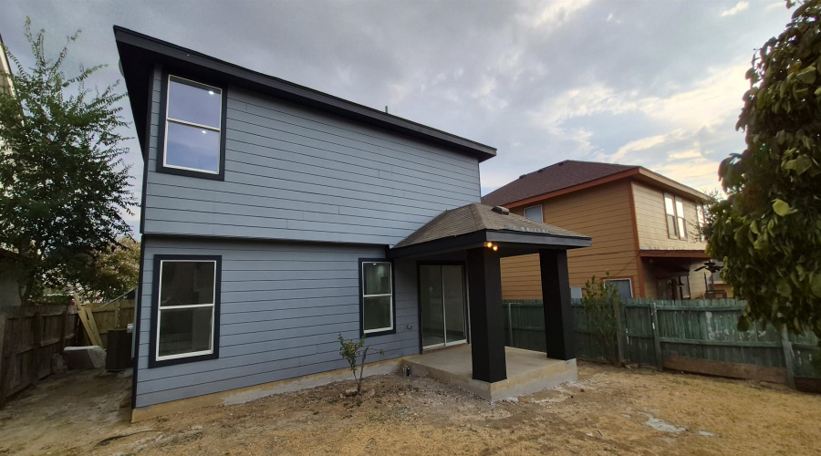 2424 Alegria St, Laredo, Texas 78046, 4 Bedrooms Bedrooms, 6 Rooms Rooms,2 BathroomsBathrooms,Residential,For Sale,2424 Alegria St,20264268