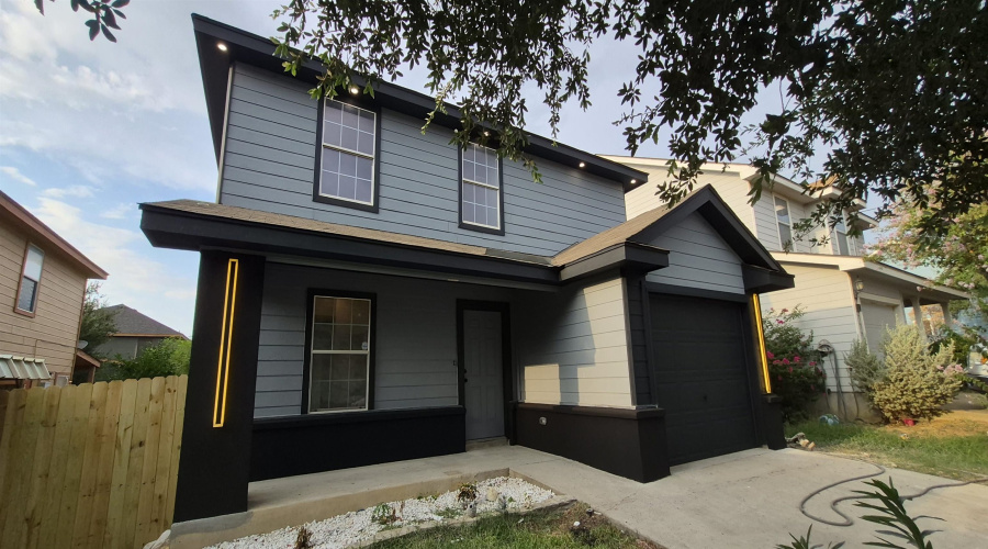 2424 Alegria St, Laredo, Texas 78046, 4 Bedrooms Bedrooms, 6 Rooms Rooms,2 BathroomsBathrooms,Residential,For Sale,2424 Alegria St,20264268