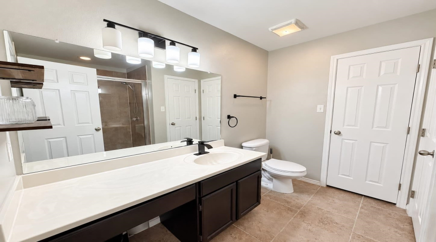 11221 Sierra Gorda Dr, Laredo, Texas 78045-7141, 3 Bedrooms Bedrooms, 6 Rooms Rooms,2 BathroomsBathrooms,Residential,For Rent,11221 Sierra Gorda Dr,20264271