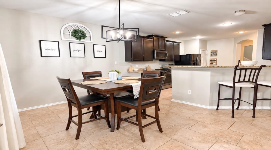 11221 Sierra Gorda Dr, Laredo, Texas 78045-7141, 3 Bedrooms Bedrooms, 6 Rooms Rooms,2 BathroomsBathrooms,Residential,For Rent,11221 Sierra Gorda Dr,20264271