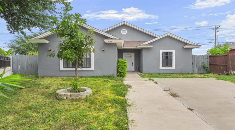 4211 Marcy, Laredo, Texas 78046-8116, 3 Bedrooms Bedrooms, 4 Rooms Rooms,2 BathroomsBathrooms,Residential,For Sale,4211 Marcy,20264272