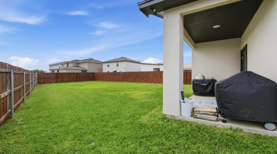 5405 Travesia Ct., Laredo, Texas 78046-45, 3 Bedrooms Bedrooms, 7 Rooms Rooms,2 BathroomsBathrooms,Residential,For Rent,5405 Travesia Ct.,20264275