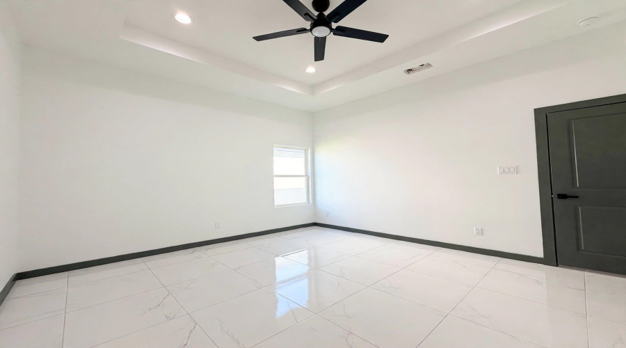 1614 Principal Ln., LAREDO, Texas 78045, 3 Bedrooms Bedrooms, 6 Rooms Rooms,2 BathroomsBathrooms,Residential,For Sale,1614 Principal Ln.,20264276