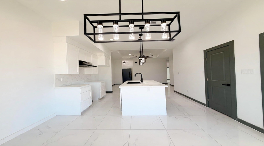 1614 Principal Ln., LAREDO, Texas 78045, 3 Bedrooms Bedrooms, 6 Rooms Rooms,2 BathroomsBathrooms,Residential,For Sale,1614 Principal Ln.,20264276