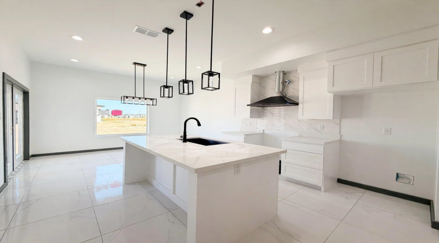 1614 Principal Ln., LAREDO, Texas 78045, 3 Bedrooms Bedrooms, 6 Rooms Rooms,2 BathroomsBathrooms,Residential,For Sale,1614 Principal Ln.,20264276